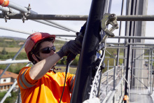 Travaux acrobatiques viaduc sur l'A49 9