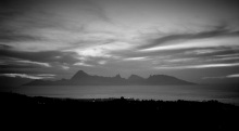 Moorea dans le soir