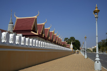 Le mur d'enceinte de la Pagode d'argent